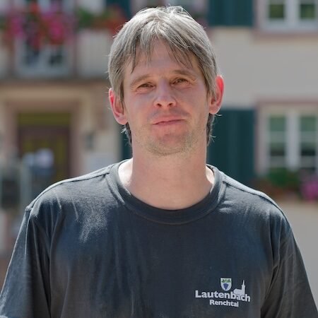 Daniel Spinner, Hausmeister